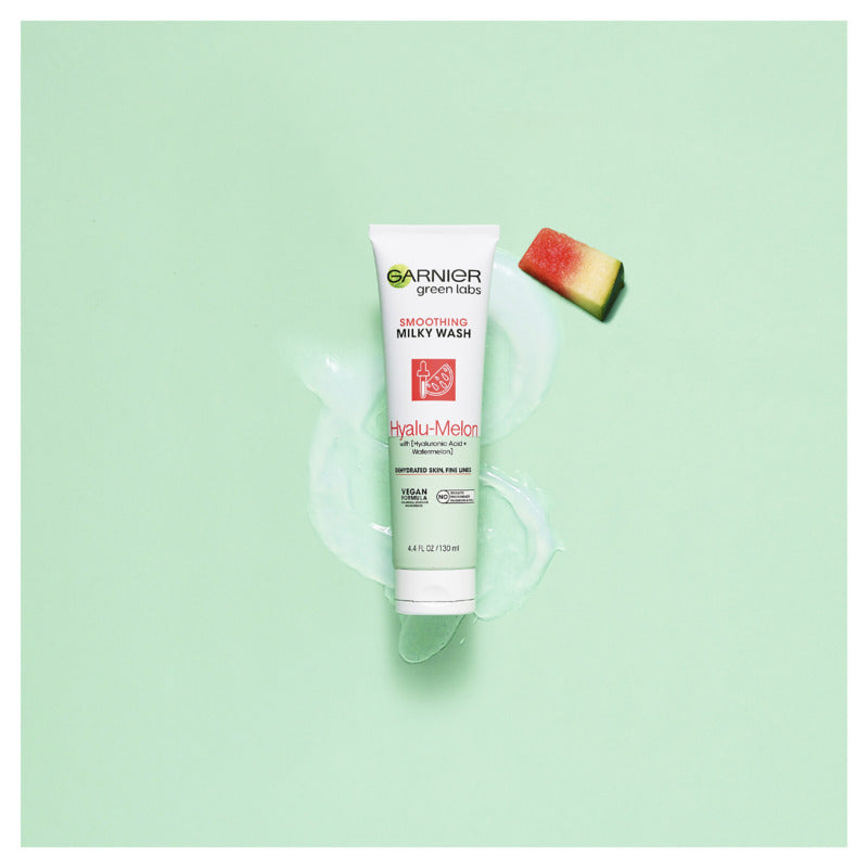 Garnier Skin Green Labs Hyalu-Melon Smoothing Milky Cleanser 130ml