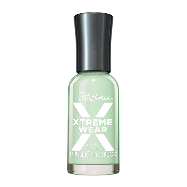 Sally Hansen Xtreme Wear Nail Colour Pound the Pave-mint