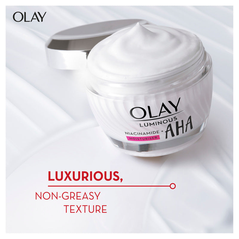 Olay Luminous Niacinamide + AHA Face Cream Moisturiser 50g