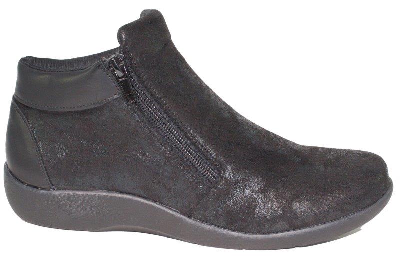 Lorella Vesper Black Ankle Boots - Size 42